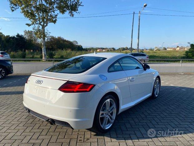 AUDI TT Coup 40 TFSI S tronic
