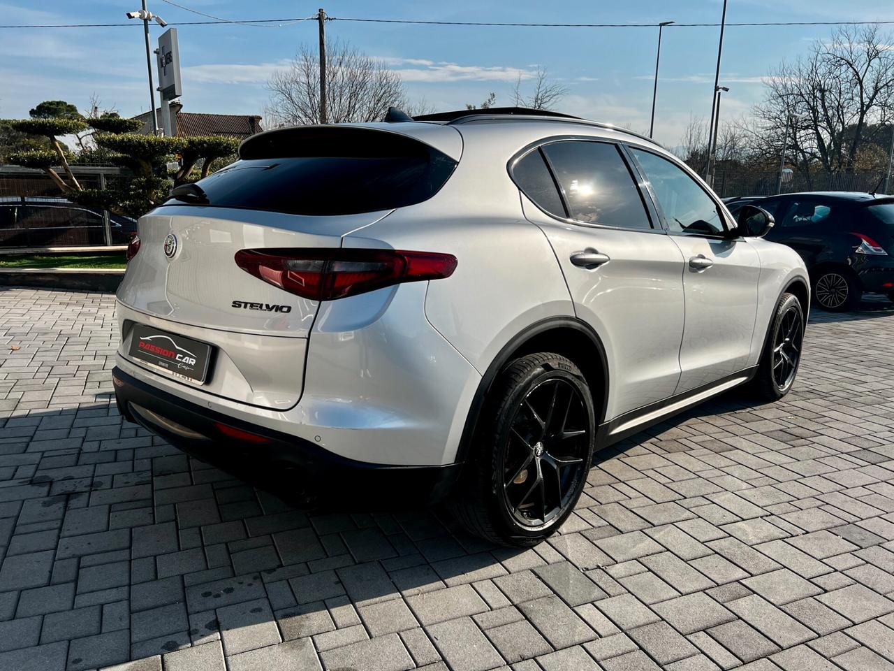 Alfa Romeo Stelvio 2.2 Turbodiesel 210 CV AT8 Q4 B-Tech - TETTO - UNIPRO