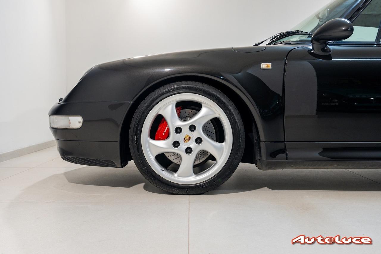 Porsche 993 Carrera 4S Coupé