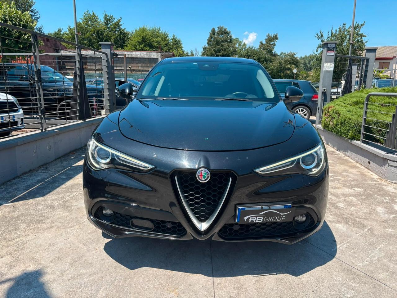 Alfa Romeo Stelvio 2.2 Turbodiesel 180 CV AT8 Q4 Business
