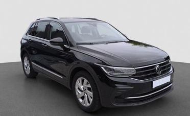 VOLKSWAGEN Tiguan 2.0 TDI SCR Movie Led Cerchi18 ACC Gancio Traino