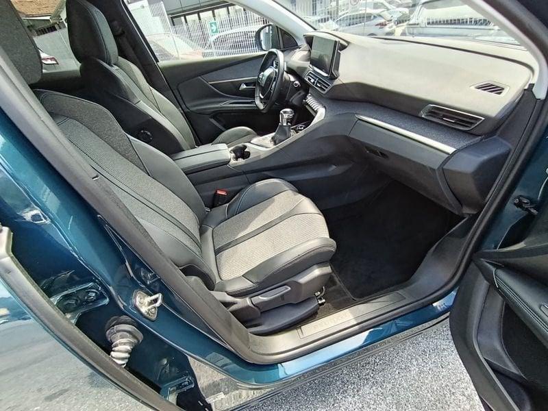 Peugeot 3008 BlueHDI 130 S&S Allure Pack