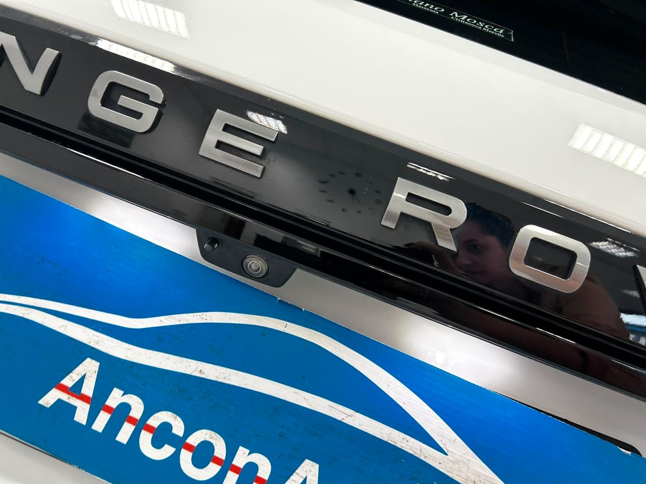 Land Rover Range Evoque 2.0 MHEV AWD R-Dynamic 2019