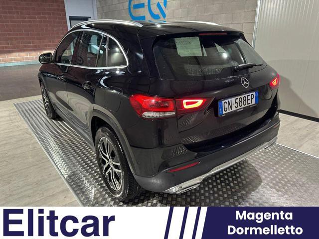 MERCEDES-BENZ GLA 200 Automatic Sport