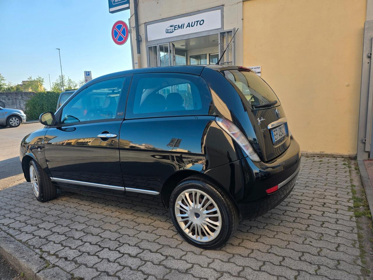 Lancia Ypsilon 1.2 69 CV Argento