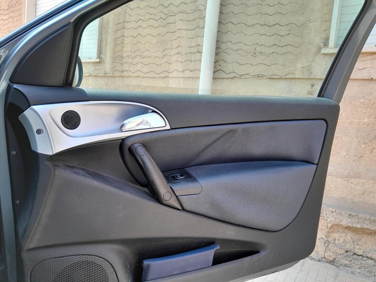 Lancia Ypsilon 1.2 Argento