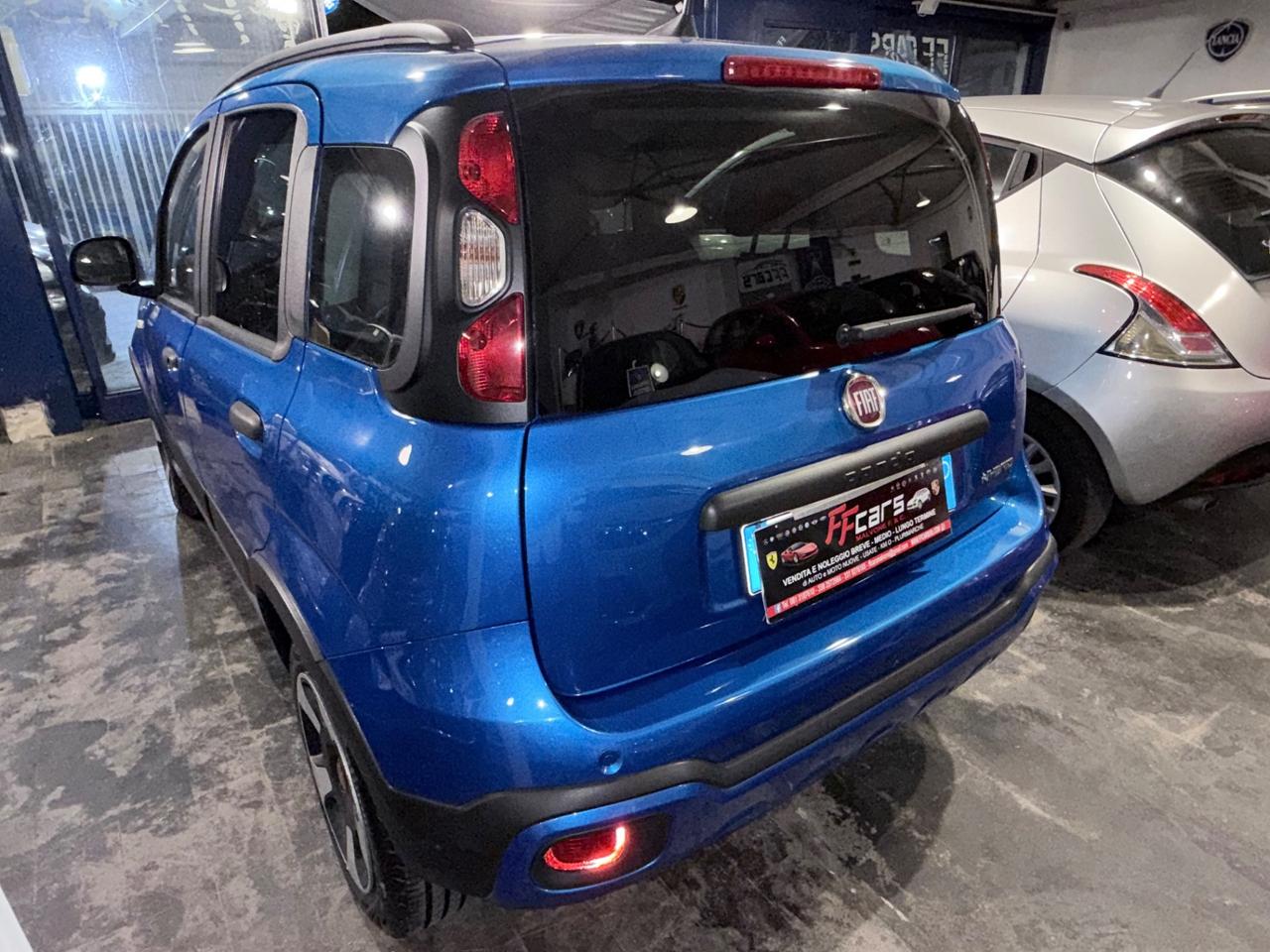 Fiat Panda Cross 1.0 FireFly S&S Hybrid