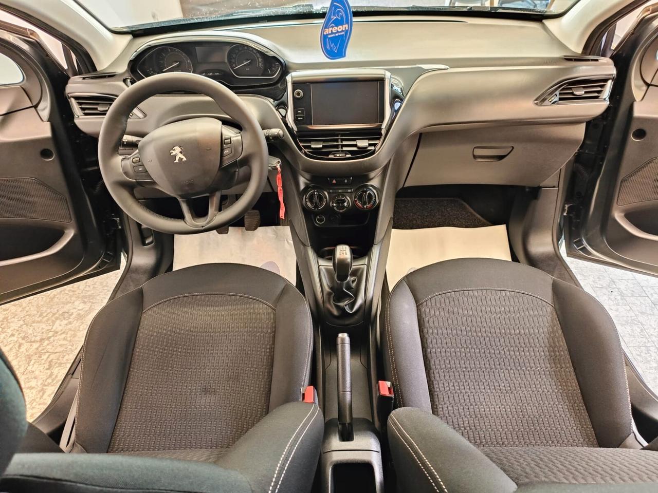 Peugeot 208 PureTech Active