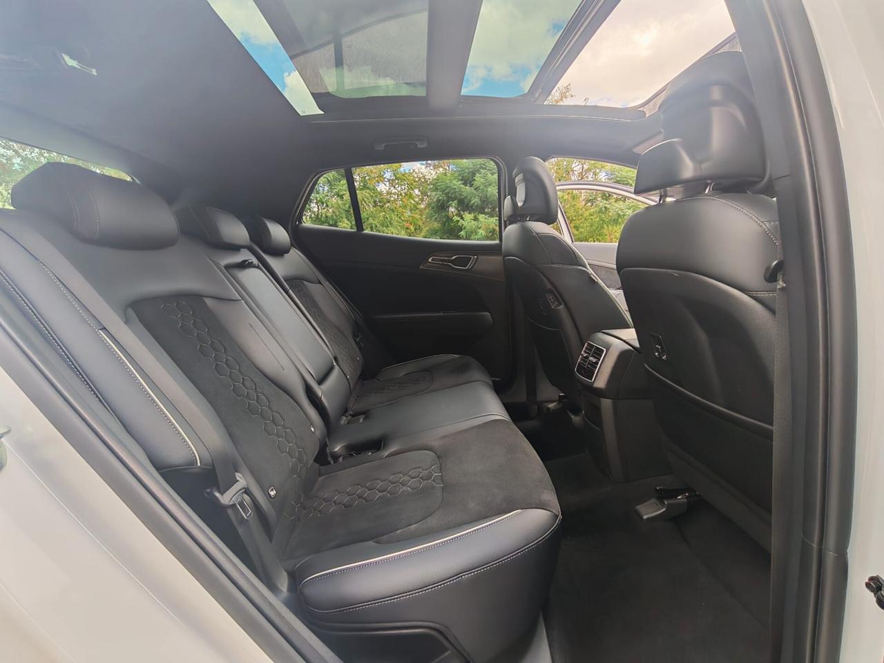 Kia Sportage 1.6 CRDi MHEV DCT GT-line Plus