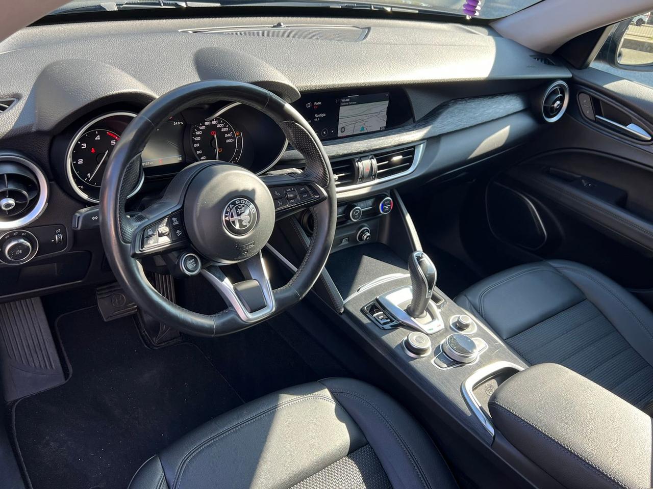 Alfa Romeo Stelvio Super #50279