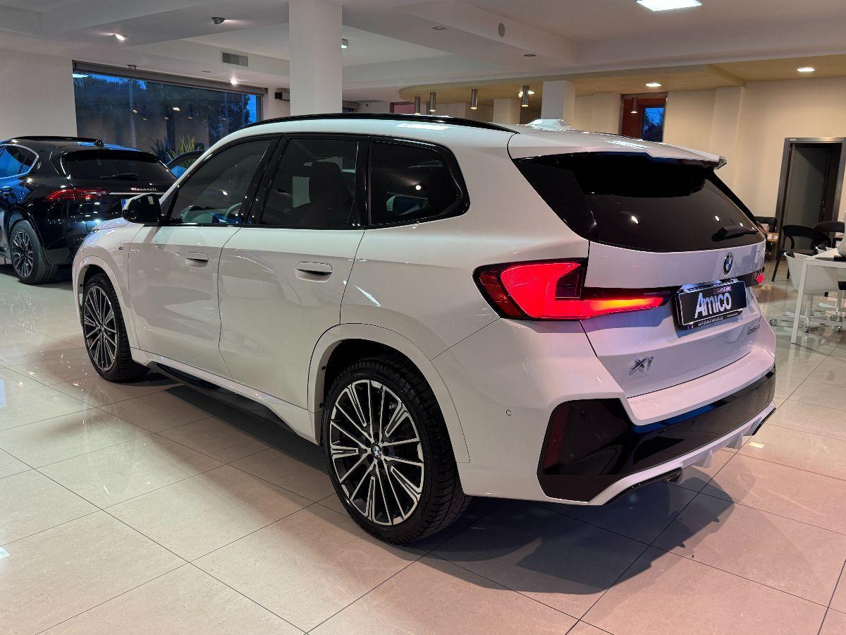 BMW X1 sDrive 18d Msport Black Edition Tetto