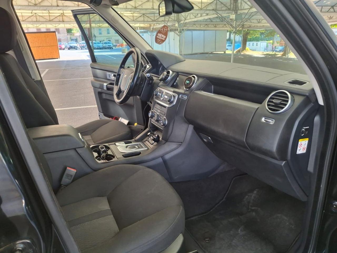 Land Rover Discovery S #50058