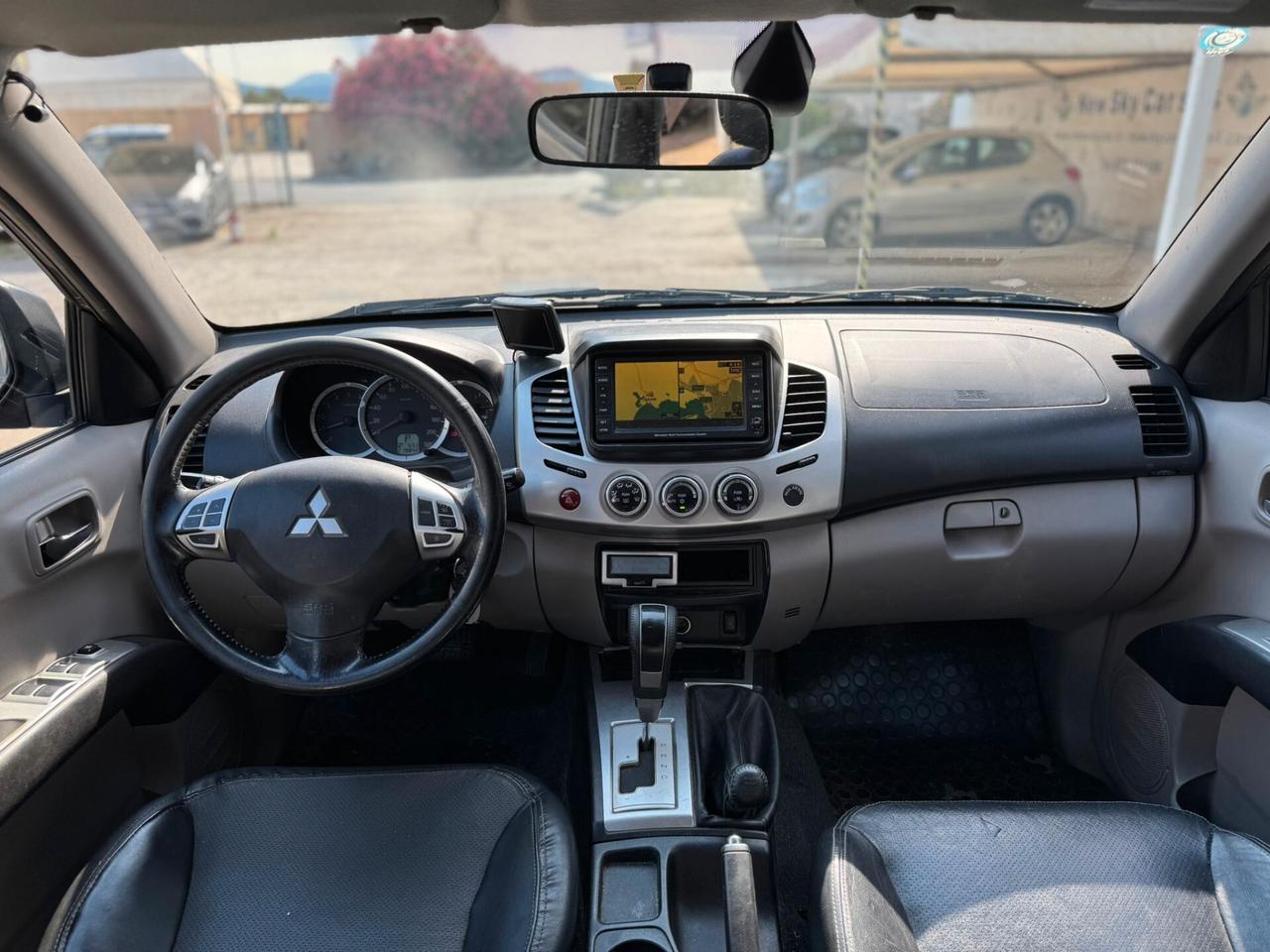 Mitsubishi L200 2.5 DI-D/178CV DC Intense Plus