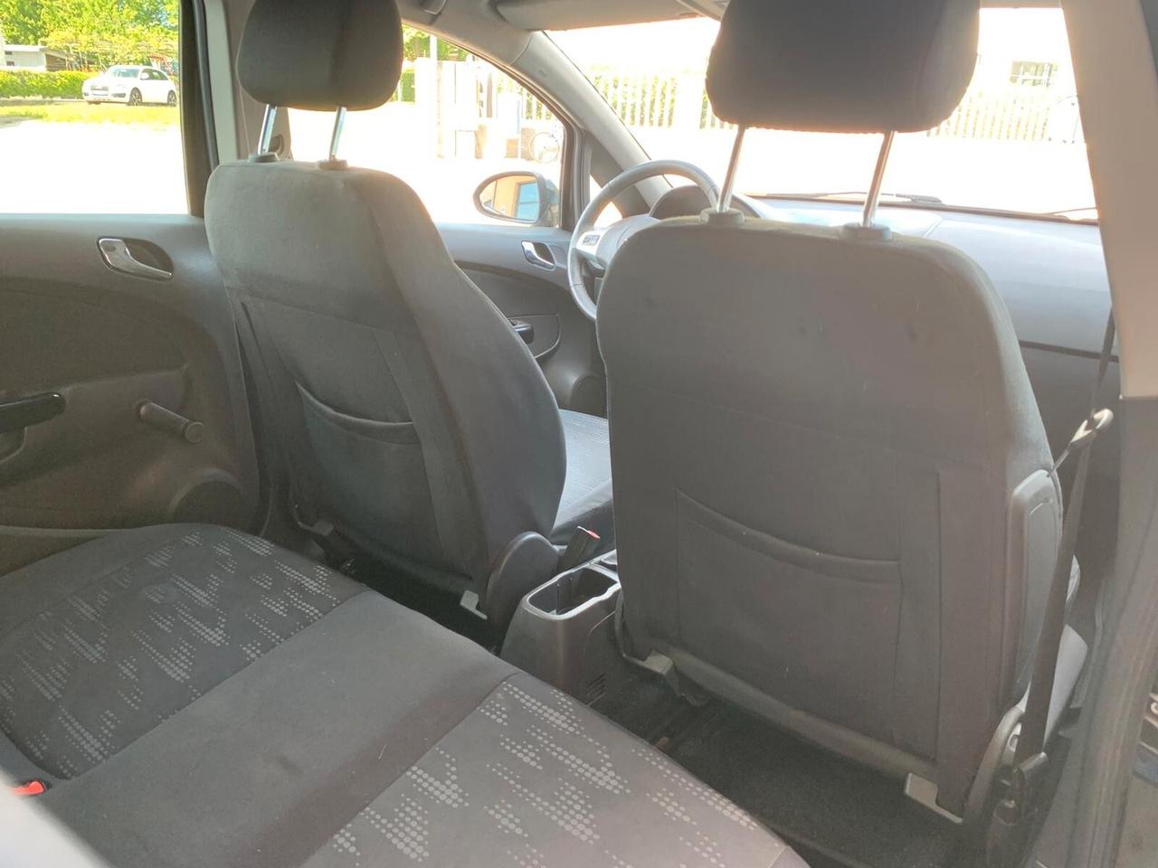 Opel Corsa 1.2 benz Catena Neopat. Unicoprop.