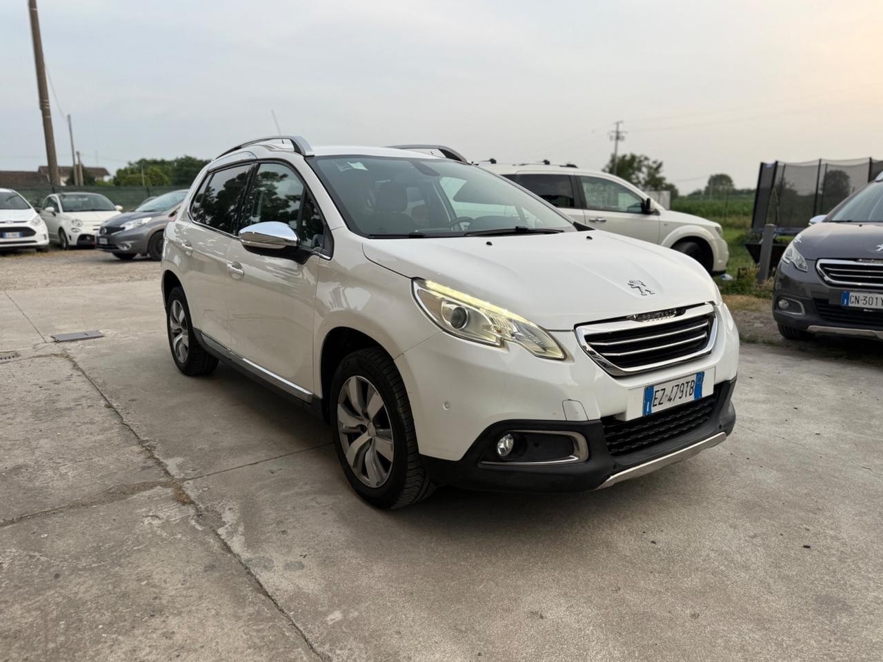 Peugeot 2008 BlueHDi 100 S&S Allure
