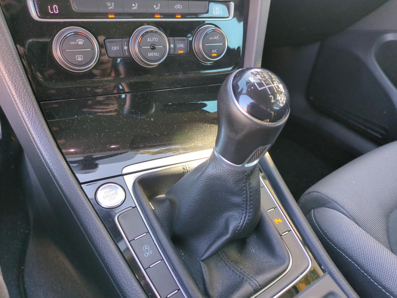 Volkswagen Golf Variant 1.4 TGI R-LINE