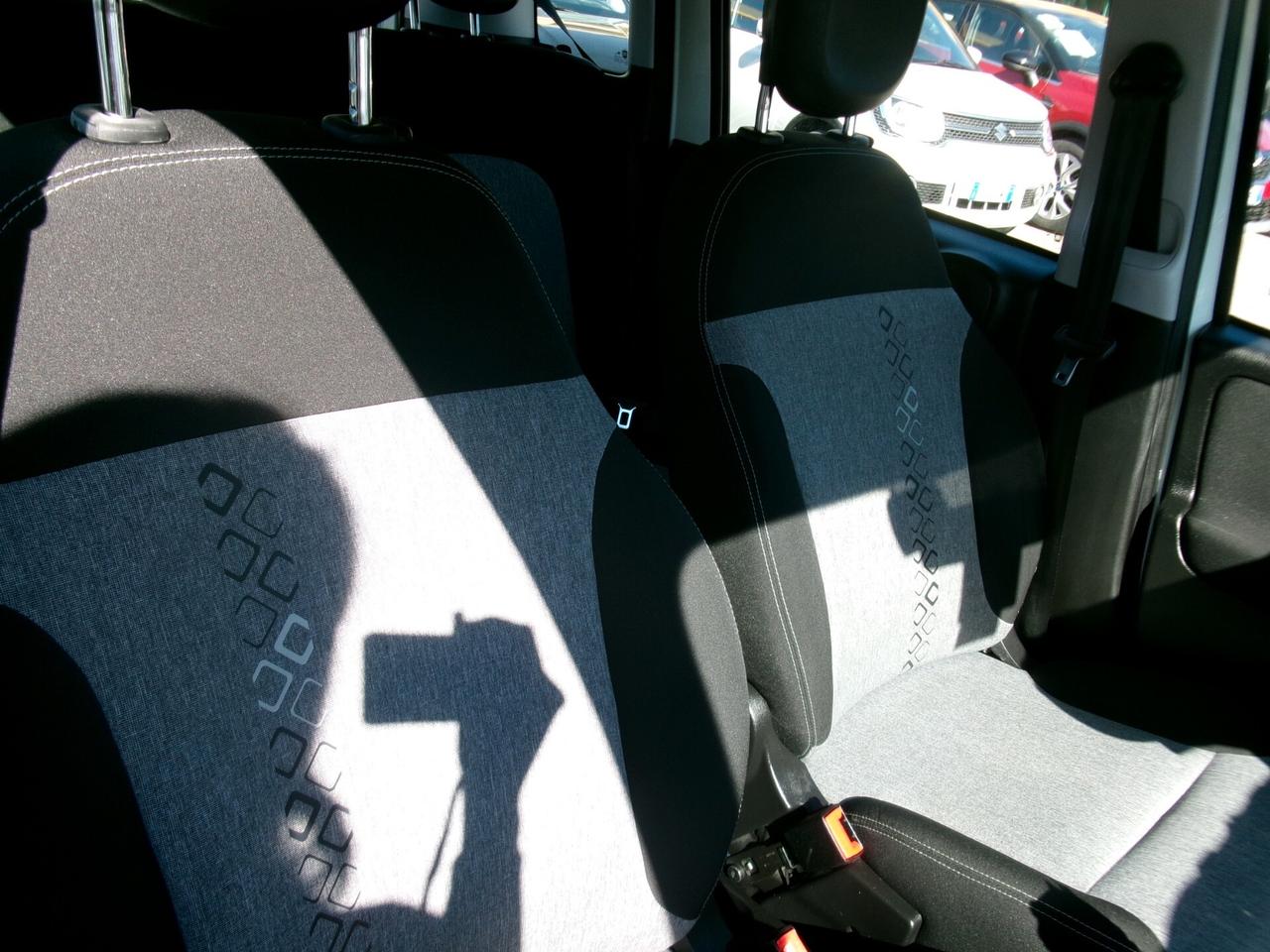 Fiat Panda 1.2 LOUNGE EASYPOWER GPL DI SERIE FULL OPTIONAL