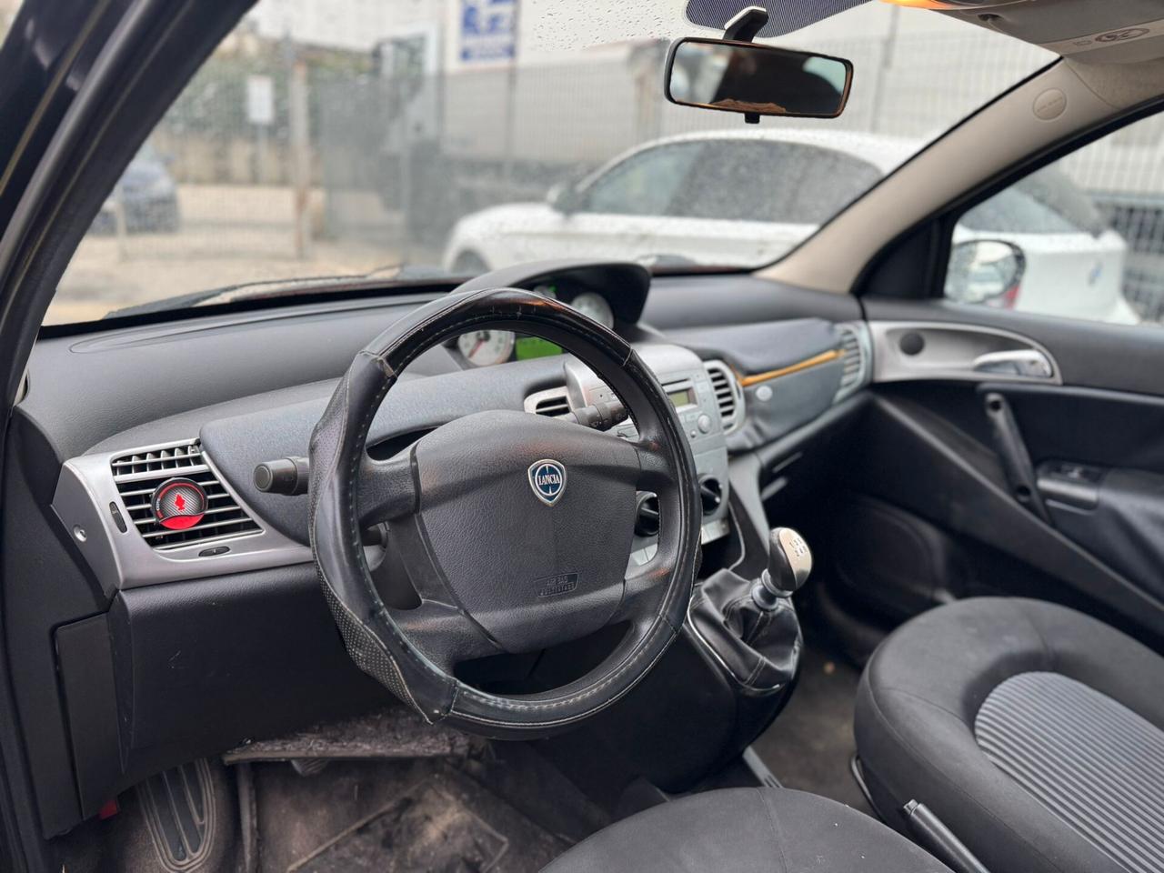 Lancia Ypsilon 1.2 Platino gpl