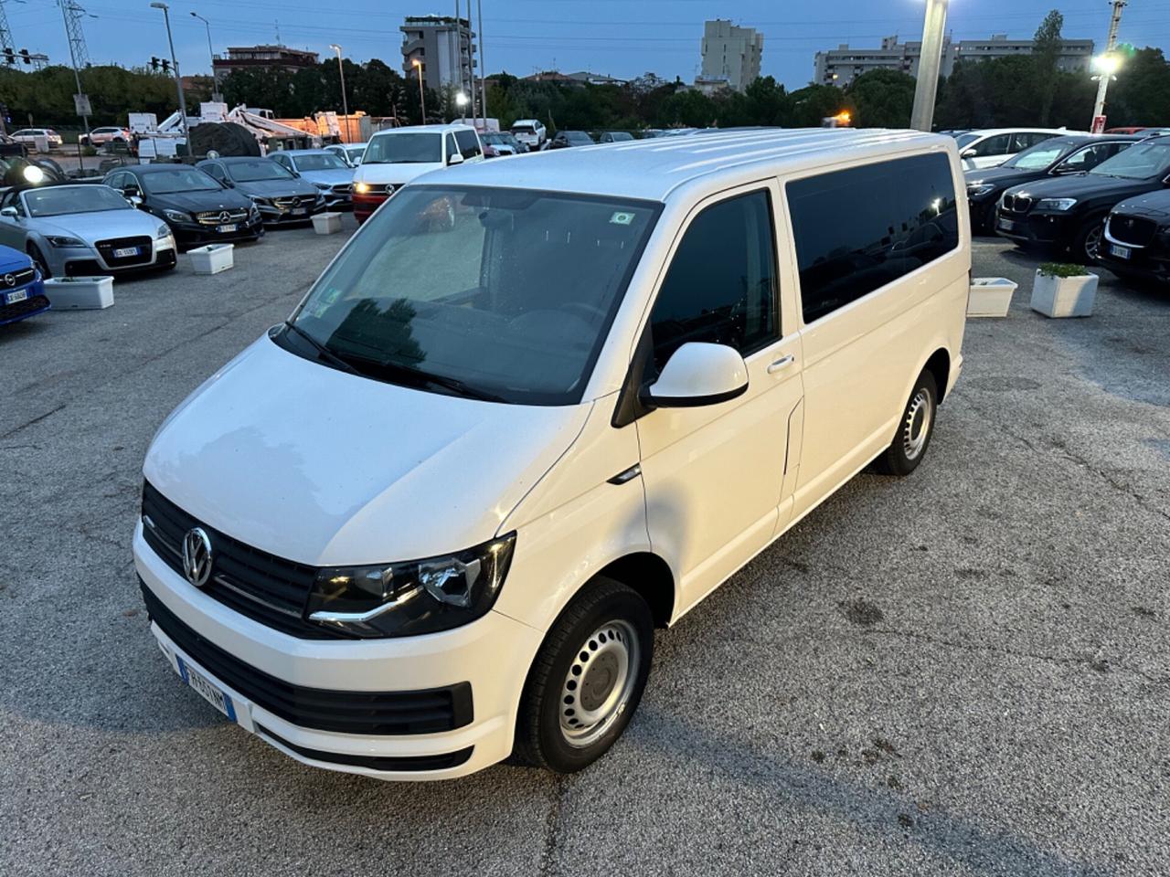 Volkswagen Caravelle 2.0 TDI 150CV DSG PC Cruise 9 Posti