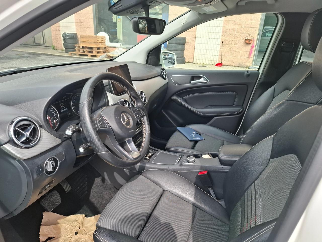 Mercedes-benz B 200 B 200 d Automatic Sport