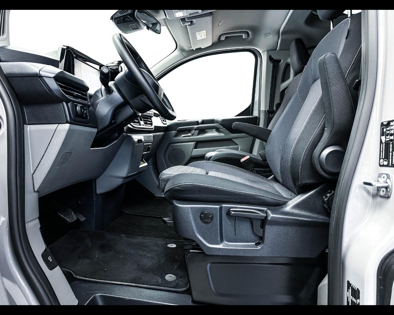 FORD Tourneo Custom 2ªs - Tourneo Custom 320 2.0 EcoBlue 170CV au