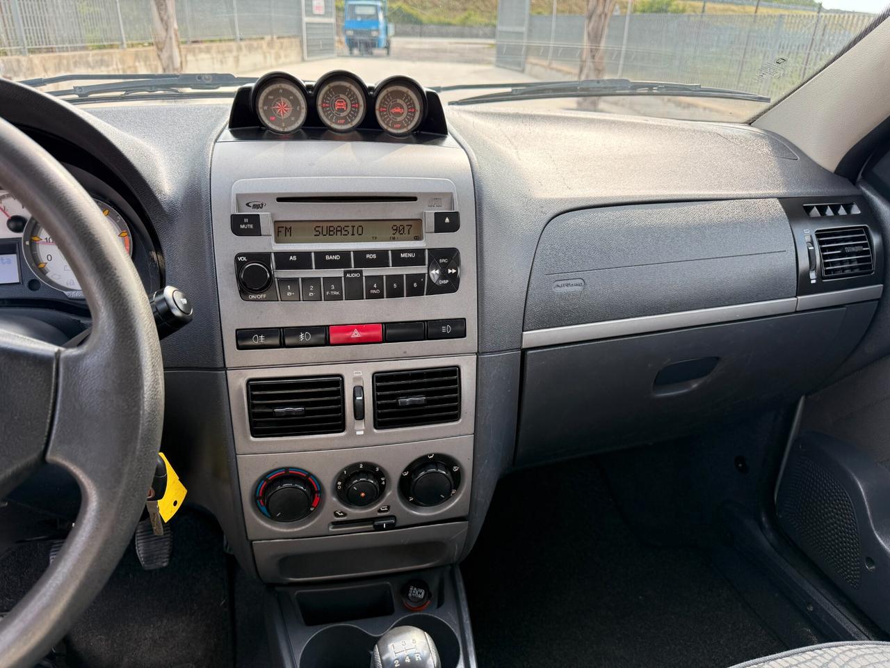FIAT STRADA ADVENTURE 2014 1.3 MJT 95 CV 4 POSTI