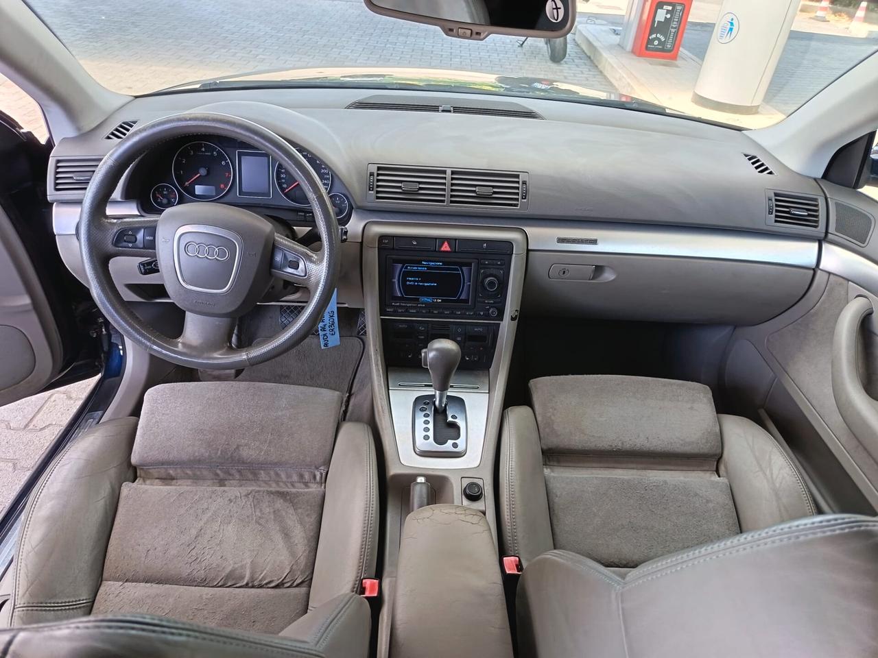 Audi A4 2006 2.0 16V 200CV TFSI Avant quattro Automatica