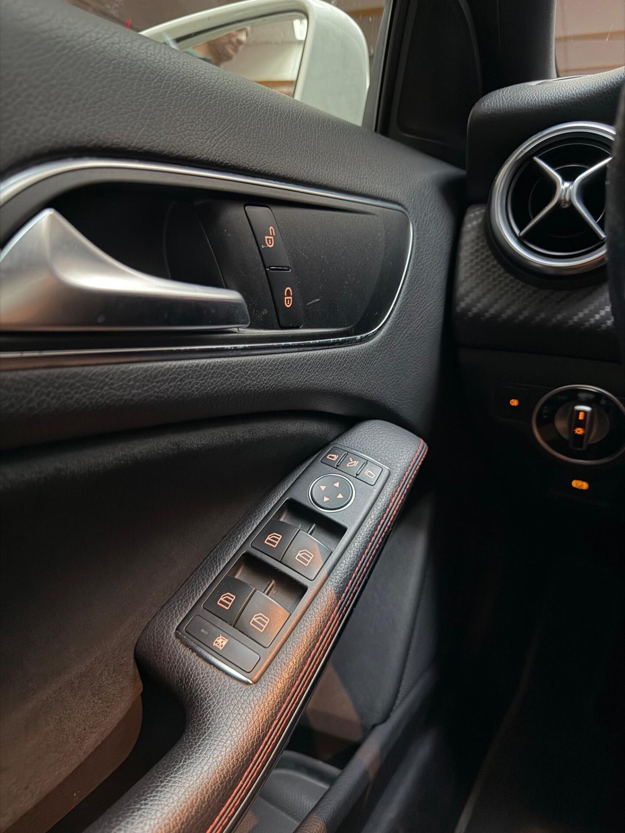 Mercedes-benz A 180 CARPLAY 1.6 Neopatentati Euro 6