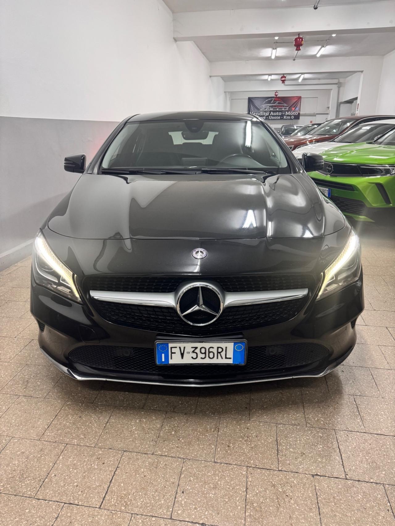 Mercedes-benz CLA 200d 136 Cv Sw 4Matic - 2019