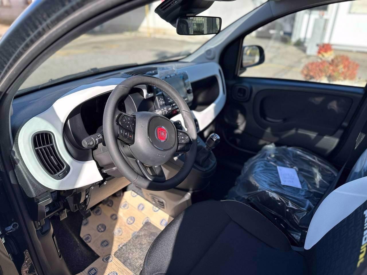 FIAT Pandina III 2024 Cross - Pandina Cross 1.0 firefly hybrid s&s 70cv