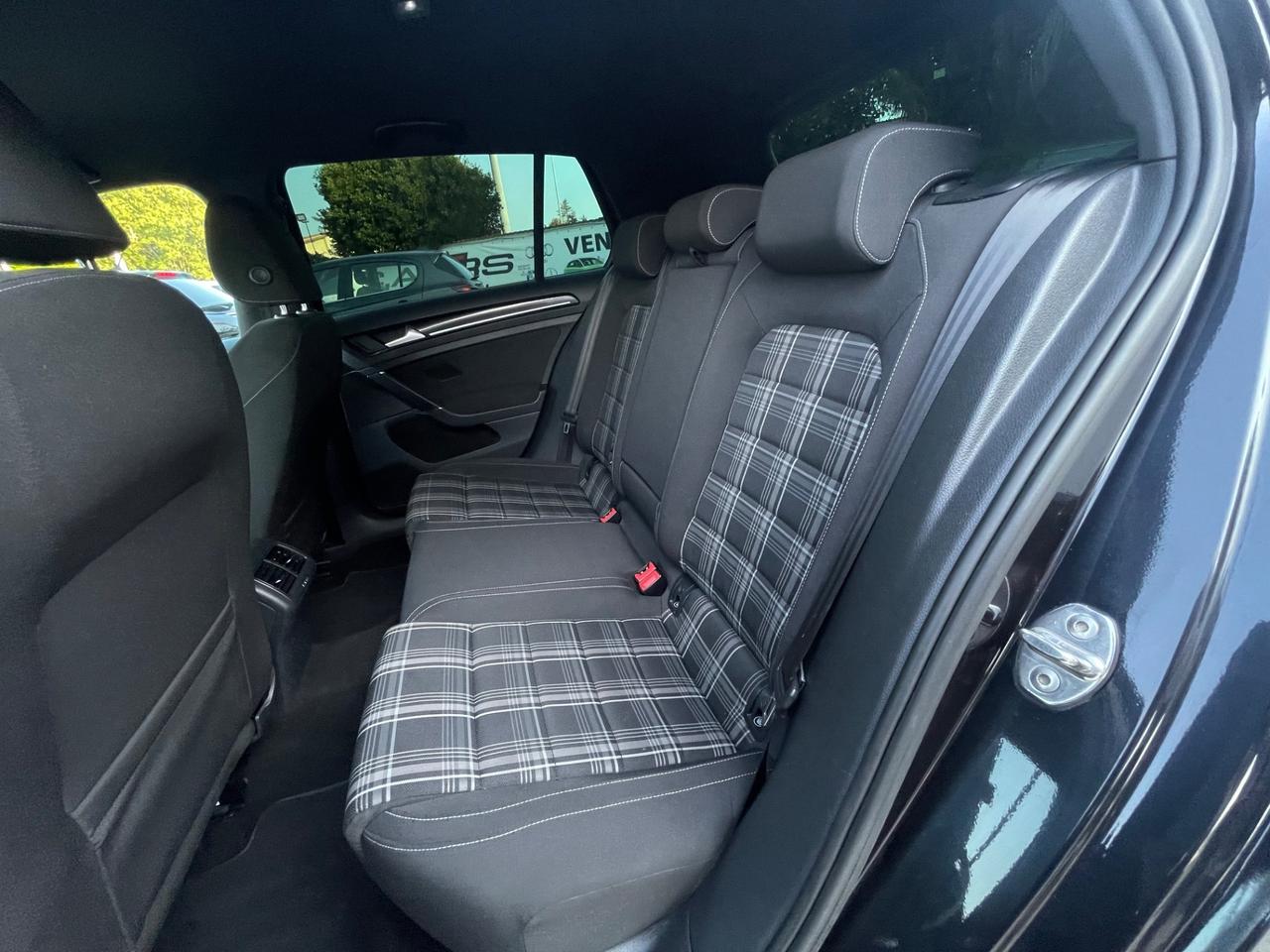 Volkswagen Golf 7 GTD DSG 2.0 TDI 184cv”MOTORE 18.000KM”