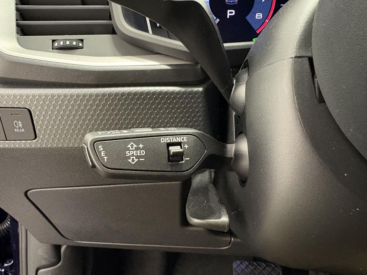 AUDI AUDI A1 SPORTBACK 30 TFSI S-TRONIC IDENTITY BLACK