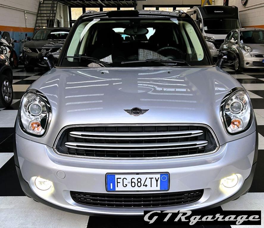 MINI - Countryman - Cooper D Business