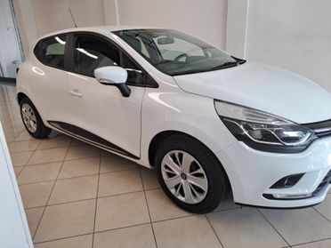 Renault Clio TCe 12V 90 CV GPL 5 porte Moschino Zen