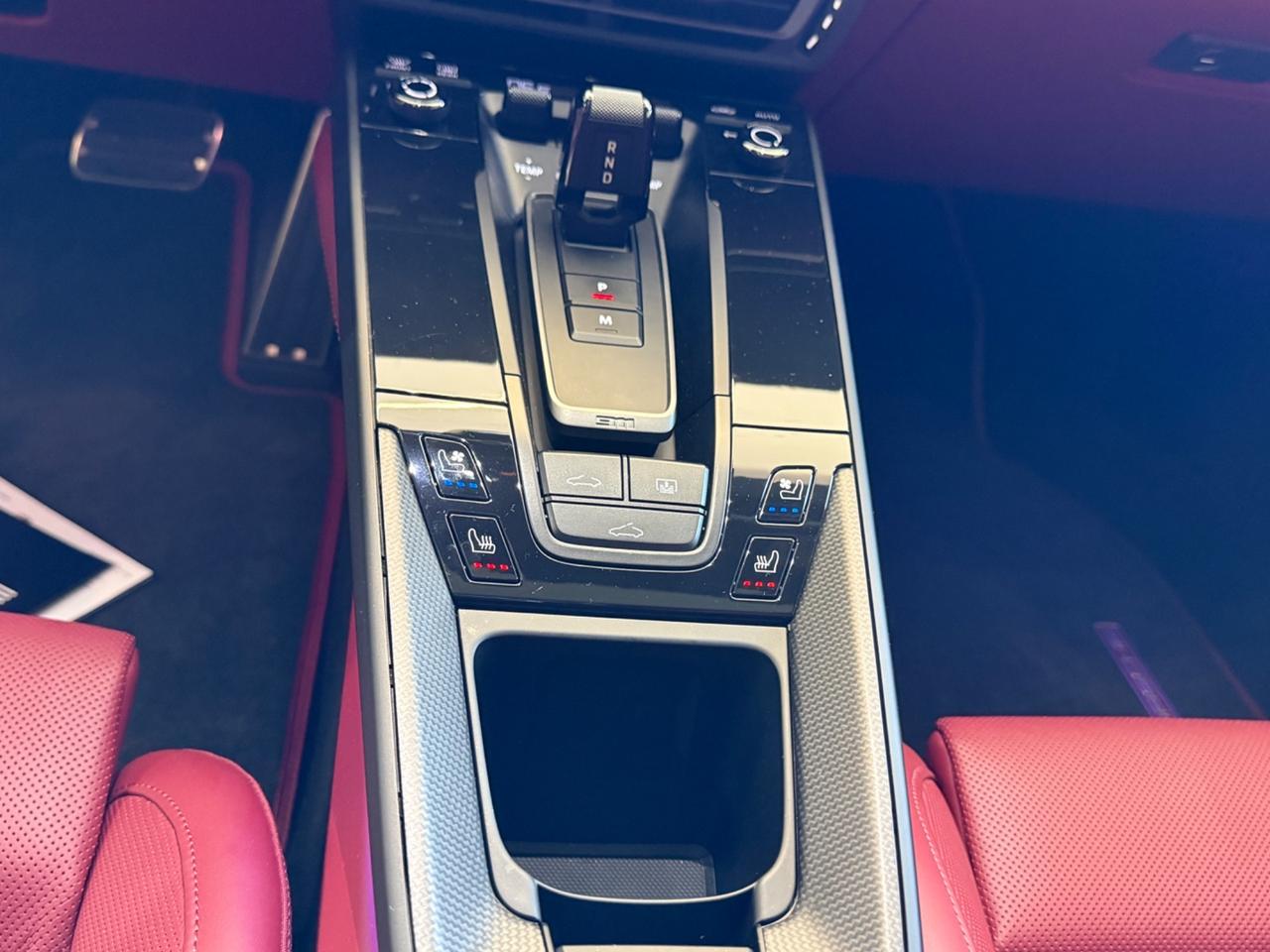 Porsche 911 Carrera 4 GTS TETTO APRIBILE