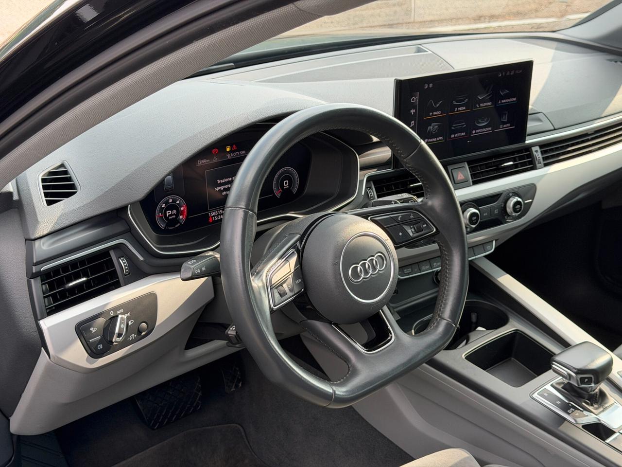 Audi A4 Avant 35 TDI/163 CV S tronic Business Advanced