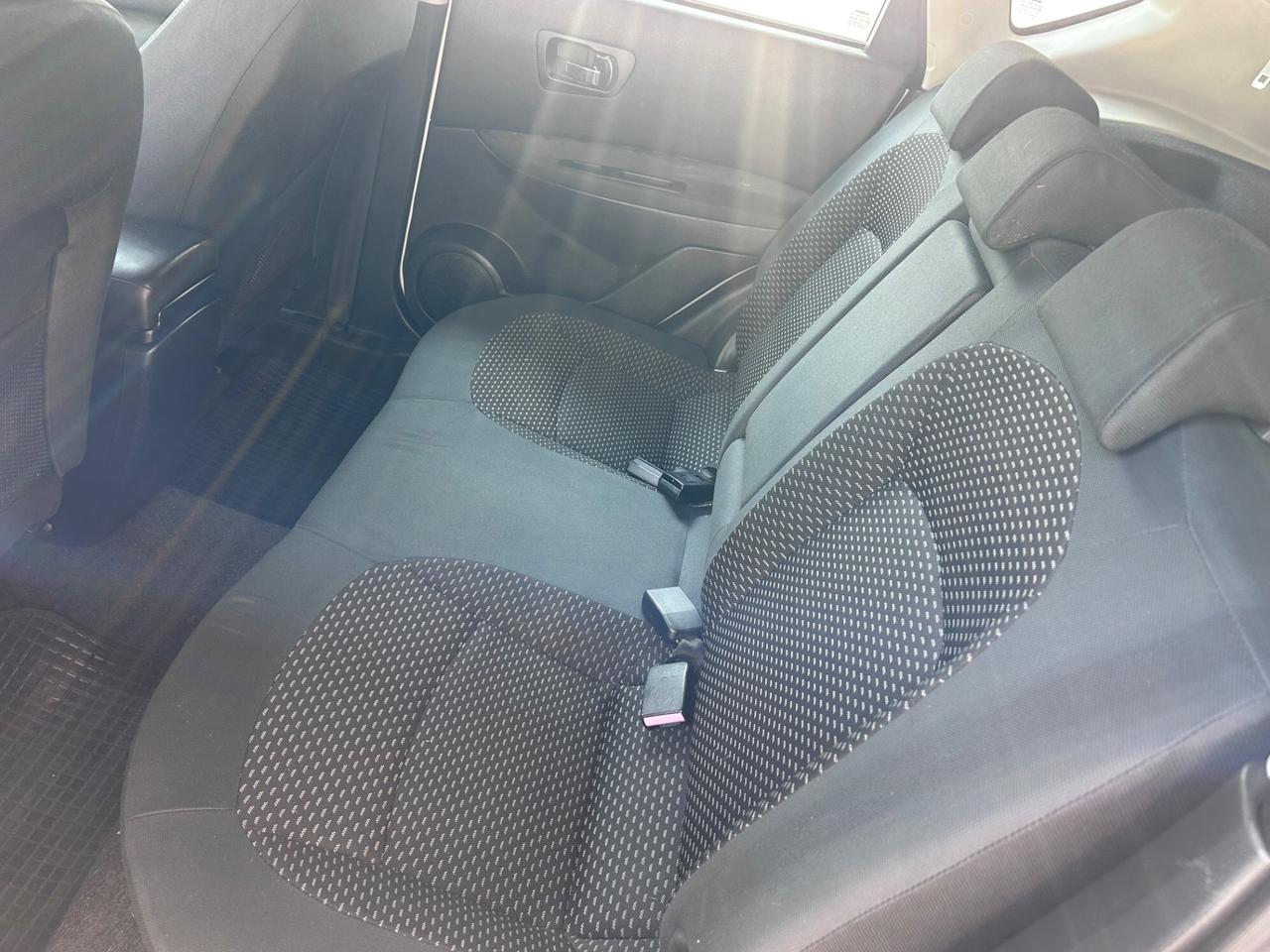 Nissan Qashqai 2.0 dCi DPF 4WD Tekna
