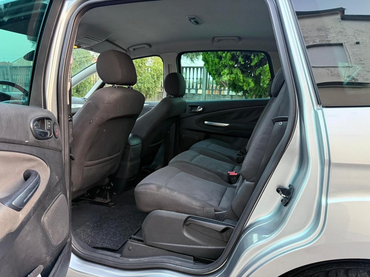 Ford Focus C-Max 2.0 TDCi (136CV) Titanium