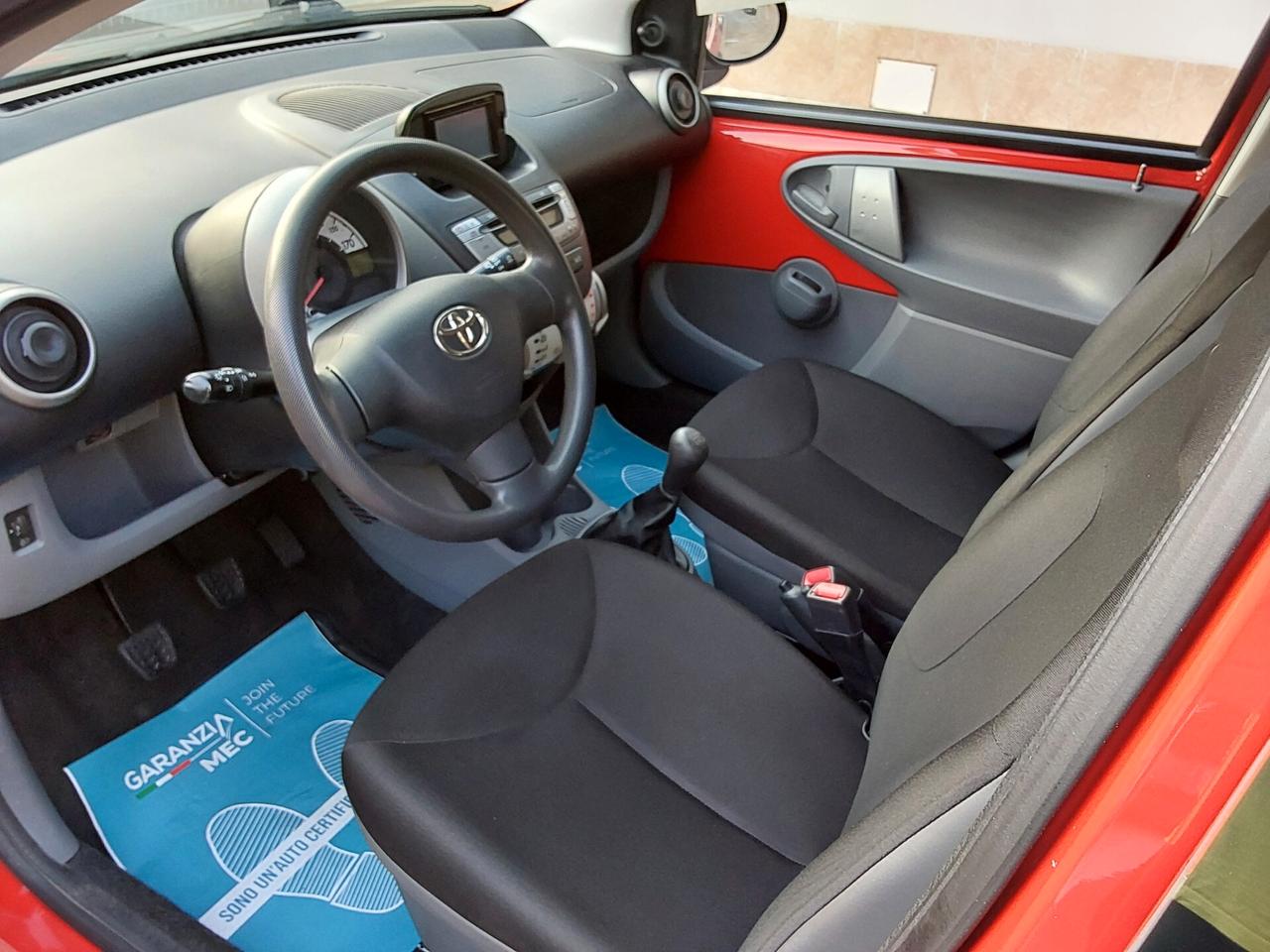 Toyota Aygo 1.0 68 CV ACTIVE 5 Porte Km 50.000
