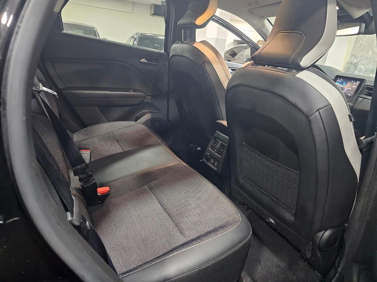 NUOVA RENAULT CAPTUR INTENS ENERGY BICOLOR EDITION 1.0 TCE 101CV B/GPL