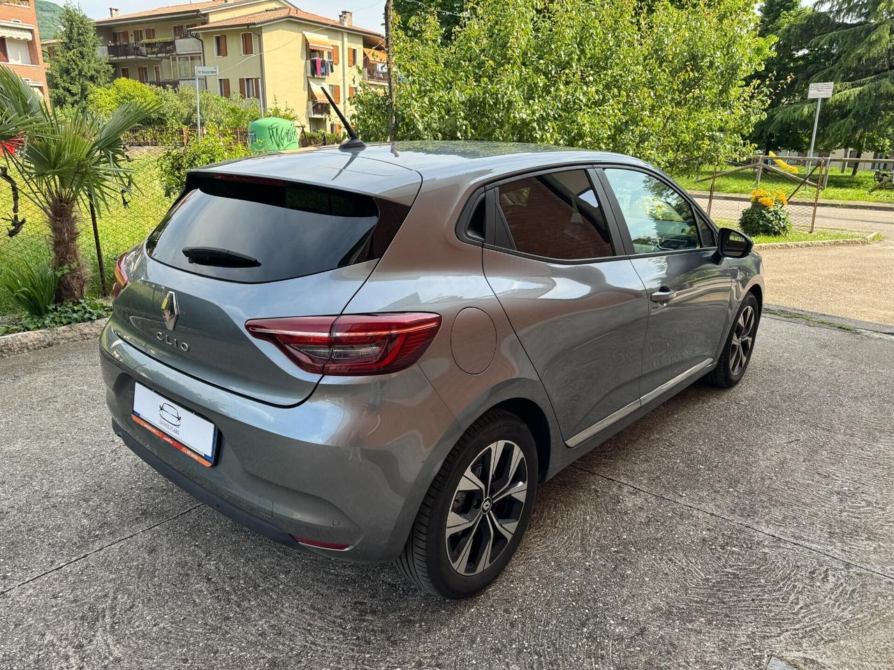 SUBENTRO NOLEGGIO RENAULT CLIO 1.5DCi 100CV