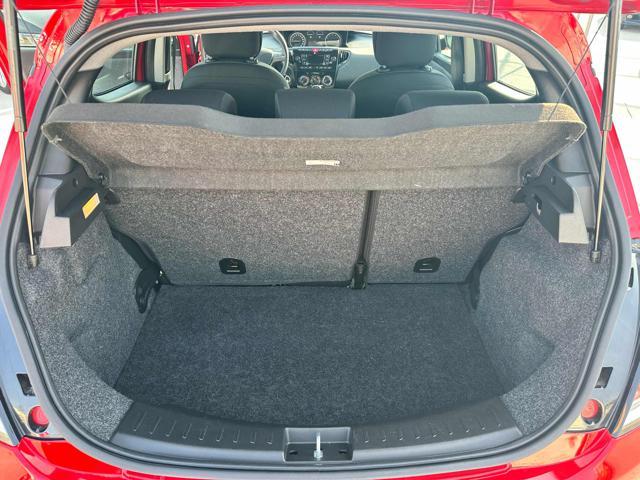 LANCIA Ypsilon 1.0 FireFly 5 porte S&S Hybrid Ecochic Silver