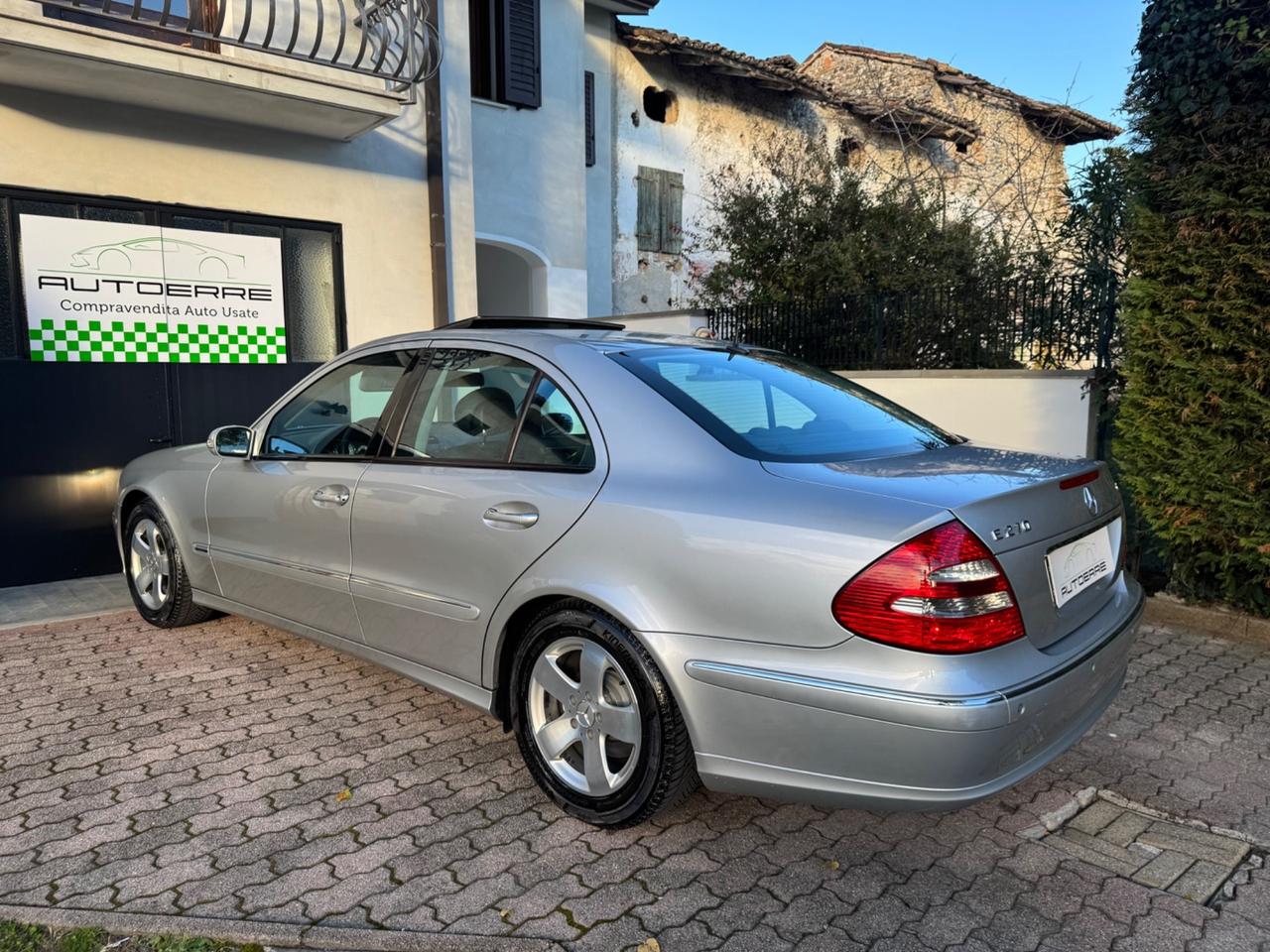 Mercedes-benz E 270 CDI cat Avantgarde