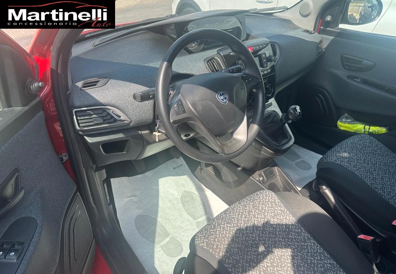 Lancia Ypsilon 1.2 69 CV 5 porte GPL Ecochic Elefantino Blu