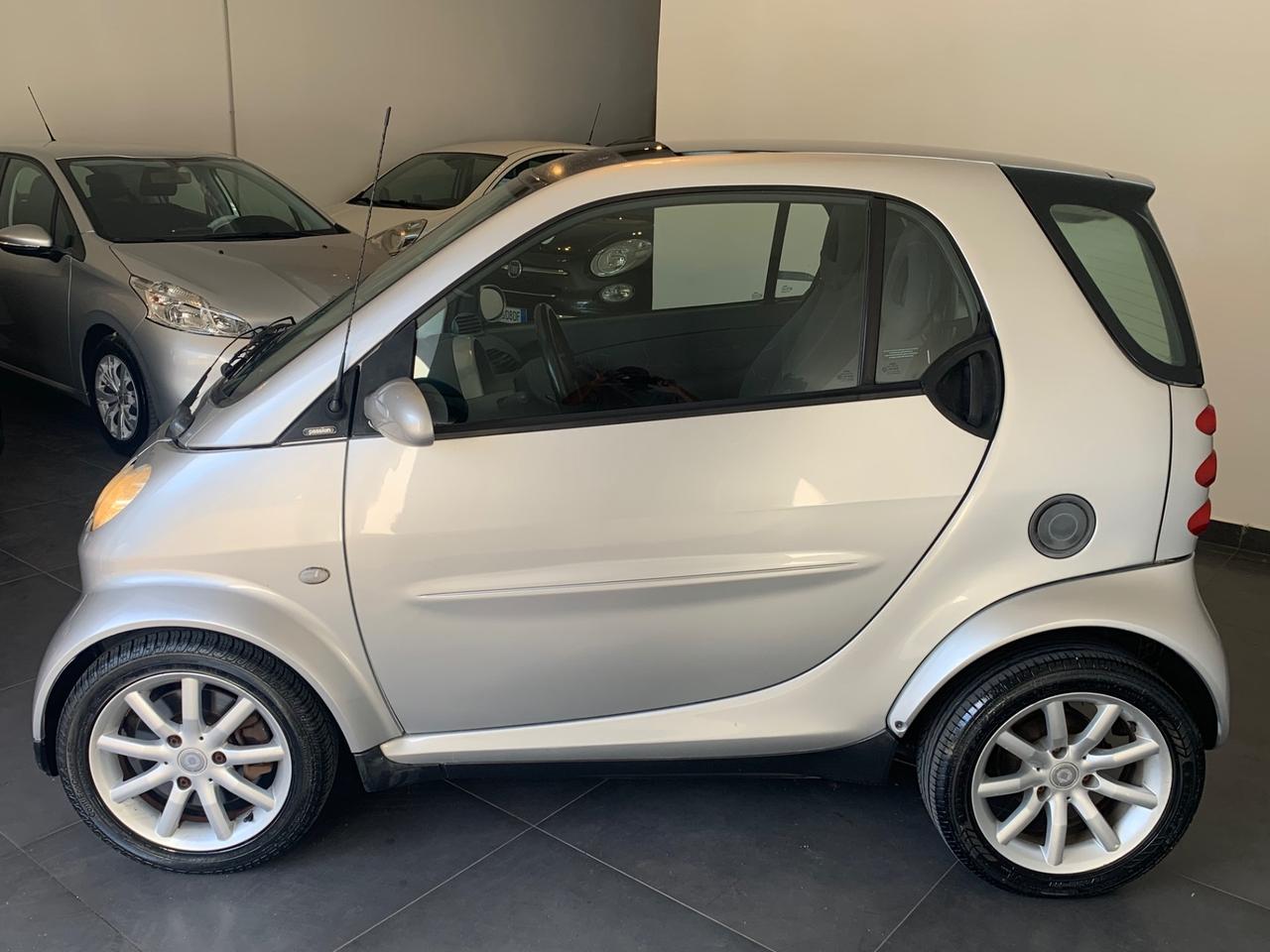 Smart ForTwo 700 coupé passion (45 kW)