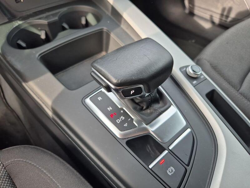 Audi A4 A4 Avant 35 TDI/163 CV S tronic Business Advanced