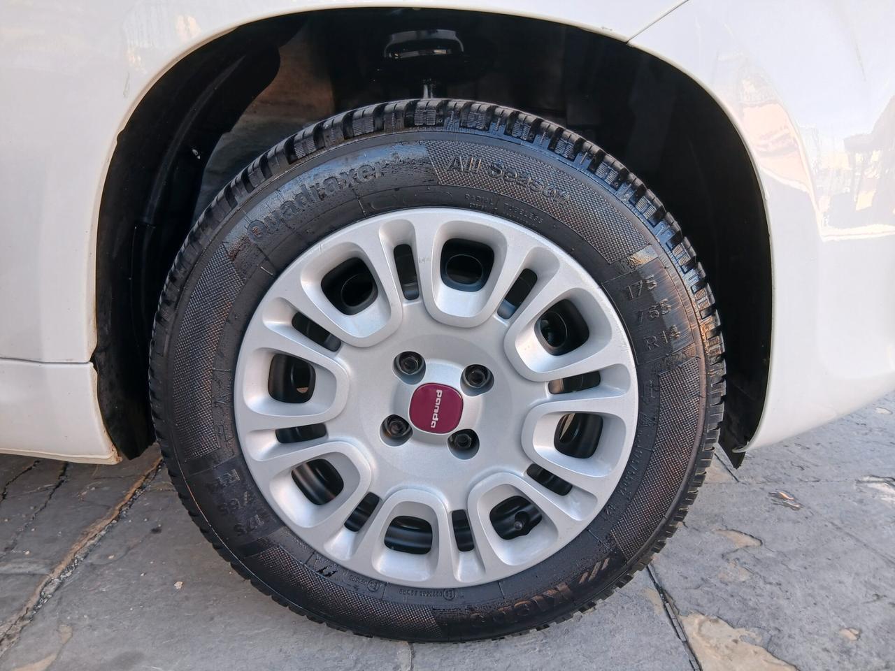 Fiat Panda 1.2 benzina full anno fine 2014