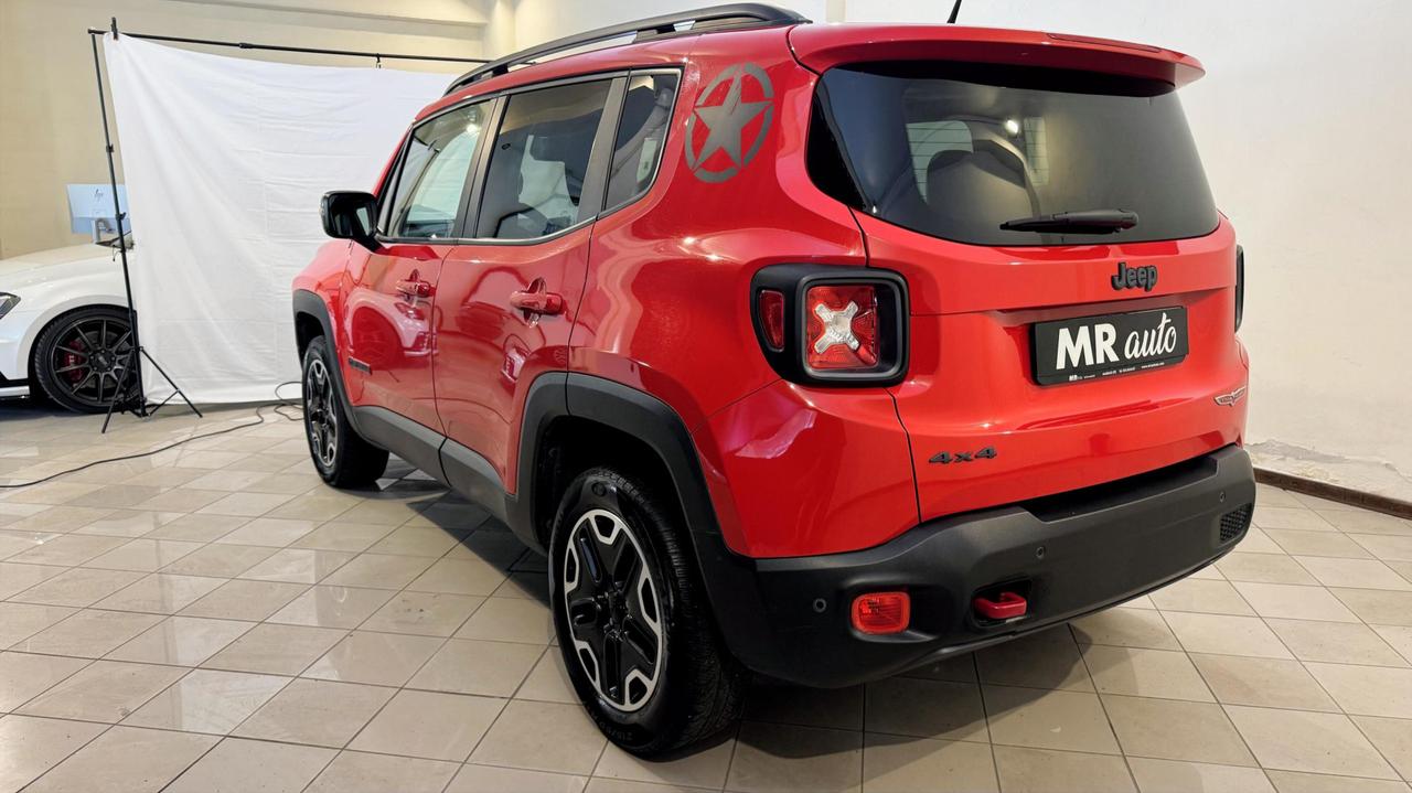 Jeep Renegade 2.0 mjt Trailhawk 4wd 170cv auto Gancio Traino