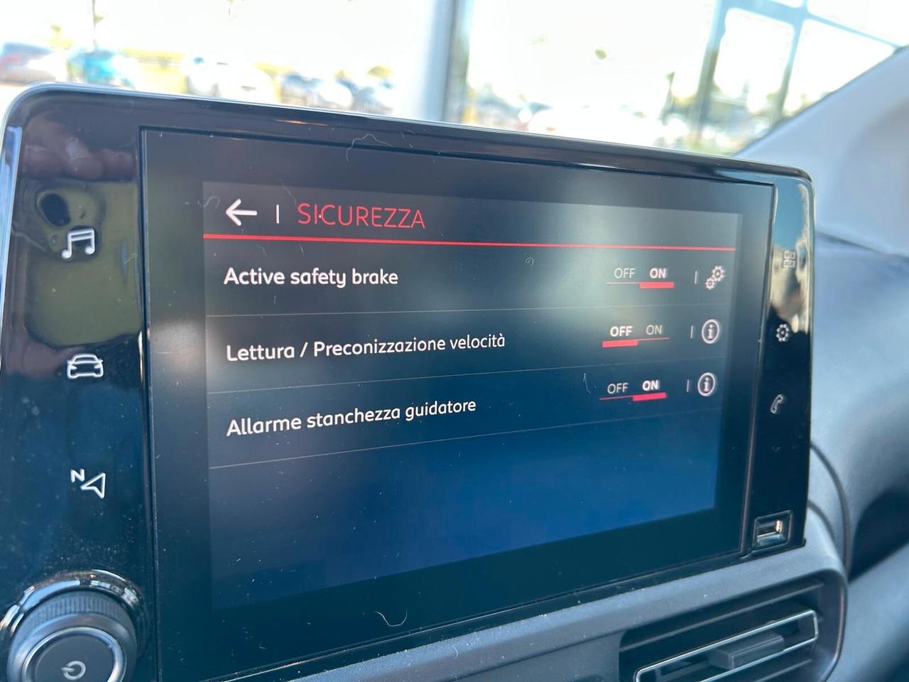 Citroen Berlingo FEEL XL BlueHDi 130 EAT8 N1 SPOTICAR