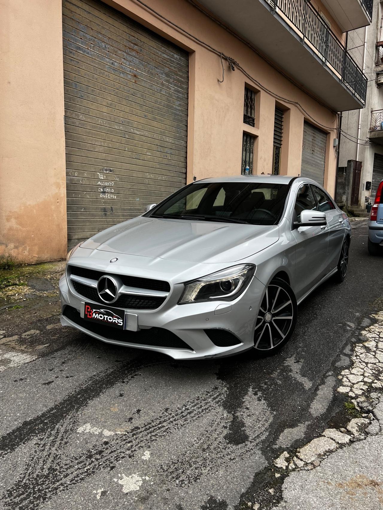Mercedes-benz CLA 200 sport versione coupé
